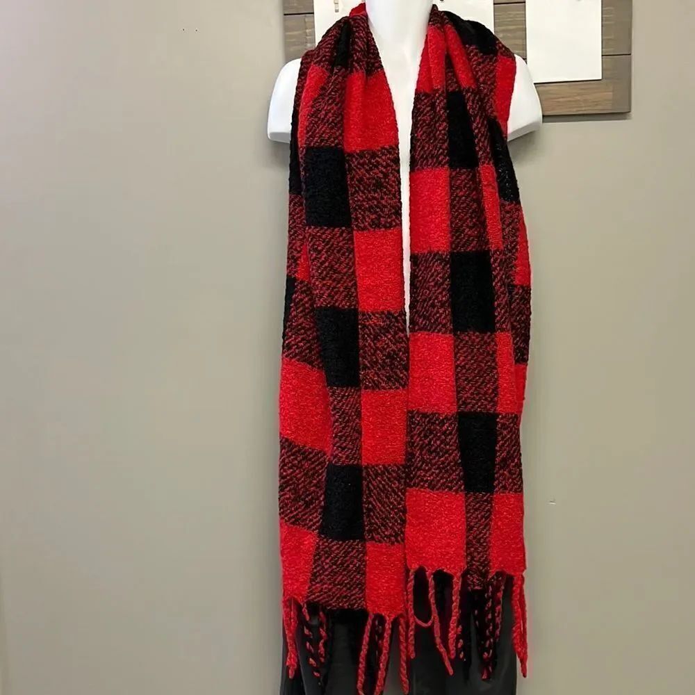 Old Navy Unisex Large Bright Red/Black Buffalo Checked Soft and Warm Scarf OS